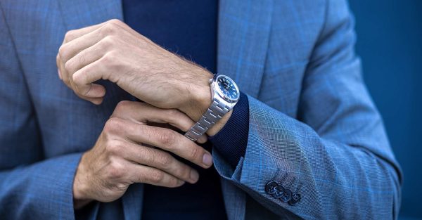 schmuck zu anzug tragen herren knigge