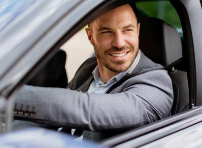 Der moderne Gentleman als Autofahrer