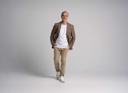 Smart Casual Dresscode: So trägt man den Modetrend 2026